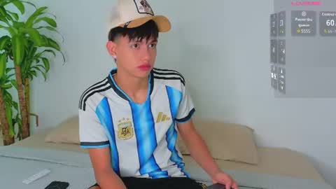 Snapshot of jacob_cullen_ chatting on July 15, 2:33 pm JACOB online show from July 15, 2:33 pm