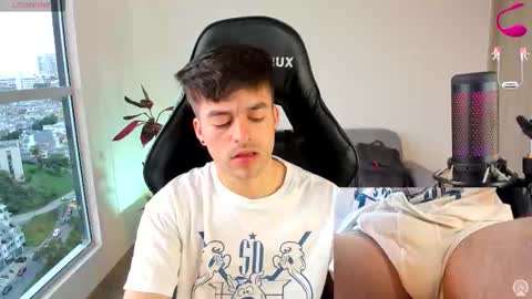 JACOB FERRER online show from February 6, 5:27 pm