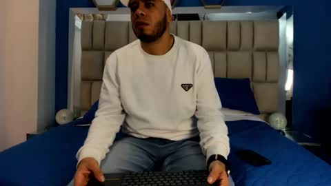 jacob_garcia_ online show from November 23, 11:54 am