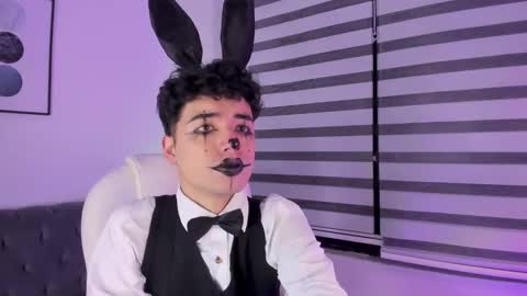 Snapshot of jacob_rick chatting on October 31, 7:37 pm jacob_rick online show from October 31, 7:37 pm