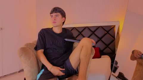Jacob online show from May 19, 7:42 pm