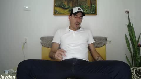 Jacob And Jayden online show from December 19, 6:59 pm