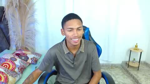 Snapshot of jacobcum18 chatting on May 27, 1:30 pm jacobcum18 online show from May 27, 1:30 pm