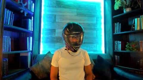 Snapshot of jacobdraven chatting on October 26, 3:56 am jacobdraven online show from October 26, 3:56 am