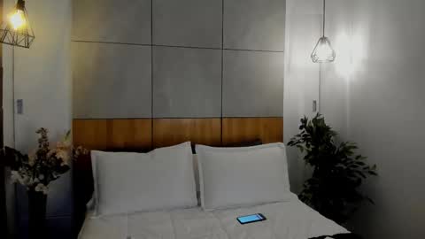 Snapshot of jacobdraven chatting on December 17, 3:23 am jacobdraven online show from December 17, 3:23 am