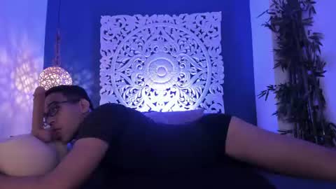 Snapshot of jacobdraven chatting on June 17, 1:52 am jacobdraven online show from June 17, 1:52 am