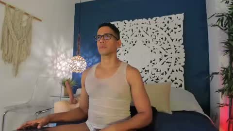 Snapshot of jacobdraven chatting on June 30, 2:12 am jacobdraven online show from June 30, 2:12 am
