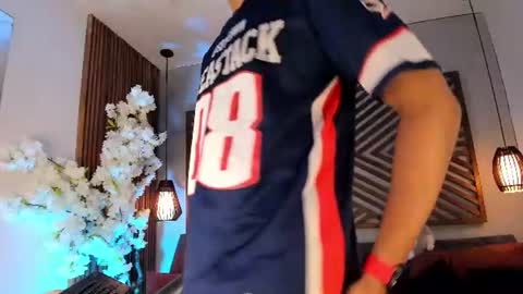 Snapshot of jacobdraven chatting on August 1, 1:38 am jacobdraven online show from August 1, 1:38 am