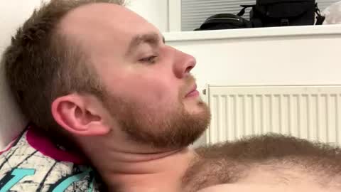 Snapshot of jacobhairyvip chatting on May 6, 9:20 pm jacobhairyvip online show from May 6, 9:20 pm