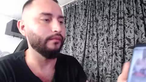 Snapshot of jacobkingd chatting on February 9, 5:19 am jacobkingd online show from February 9, 5:19 am