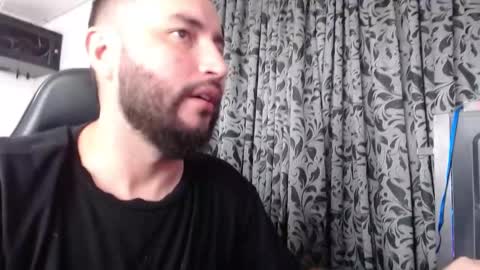 Snapshot of jacobkingd chatting on February 19, 12:57 am jacobkingd online show from February 19, 12:57 am