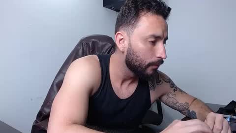 Snapshot of jacobkingd chatting on October 1, 3:01 am jacobkingd online show from October 1, 3:01 am