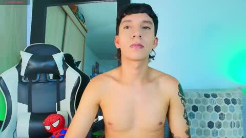 Snapshot of jacobo__parker21 chatting on June 1, 2:57 am jacobo parker online show from June 1, 2:57 am