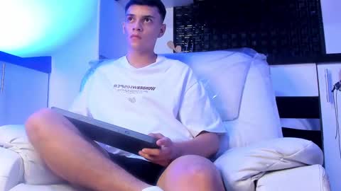 Jacob online show from January 17, 4:39 am