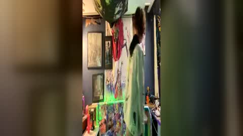jacobshotelroom online show from June 13, 2:53 am
