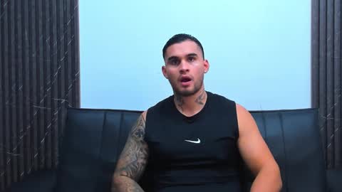 Snapshot of jacobsthorm chatting on November 22, 3:38 am jacobsthorm online show from November 22, 3:38 am