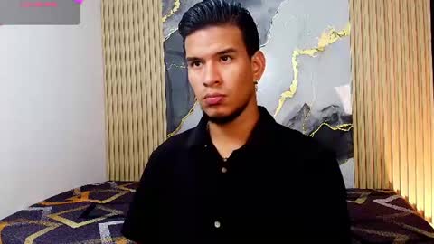 Snapshot of jacobwolf__ chatting on August 2, 6:17 pm Jacob Wolf online show from August 2, 6:17 pm