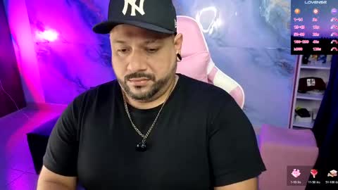 daddy sir master bear online show from April 27, 2:20 am