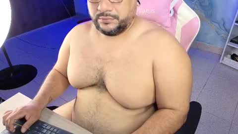 daddy sir master bear online show from July 27, 11:17 am