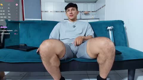 Snapshot of jacques_cardiet chatting on July 23, 1:42 pm jacobo online show from July 23, 1:42 pm