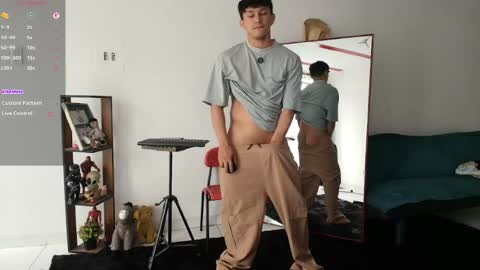 Snapshot of jacques_cardiet chatting on July 29, 1:42 pm jacobo online show from July 29, 1:42 pm