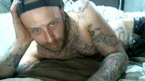 vincentlove online show from May 13, 8:12 am