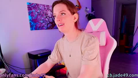 Snapshot of jade49 chatting on December 13, 1:59 am Jade49 online show from December 13, 1:59 am