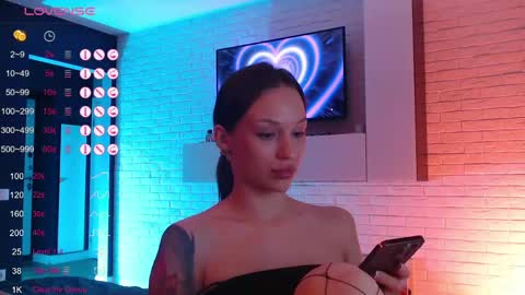 Jade online show from April 30, 8:57 pm