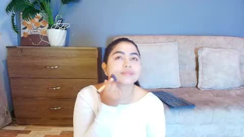 Snapshot of jade_brunnette chatting on July 12, 8:11 pm Jade Brunete online show from July 12, 8:11 pm