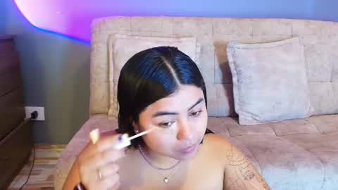 Snapshot of jade_brunnette chatting on July 26, 8:05 pm Jade Brunete online show from July 26, 8:05 pm