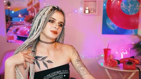 jade_castle online show from December 16, 7:32 pm