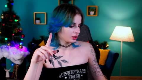 jade_castle online show from December 31, 10:58 am