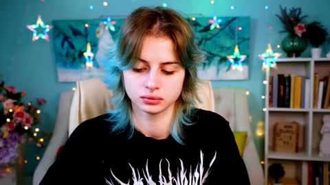 jade_castle online show from January 13, 2:07 am