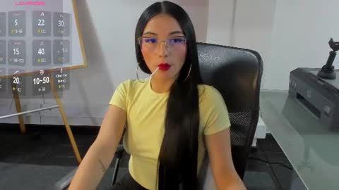 jade_connor online show from June 11, 9:24 pm