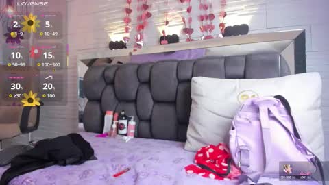  JADE  online show from February 6, 6:55 pm