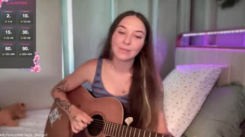 Snapshot of jade_margot chatting on November 11, 11:05 pm Jade Margot online show from November 11, 11:05 pm