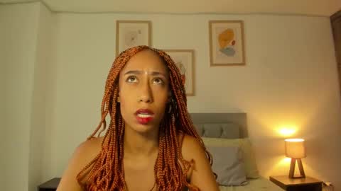 Snapshot of jade_obi chatting on October 27, 3:16 pm Jade smile online show from October 27, 3:16 pm