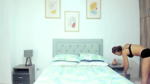 Jade smile online show from February 17, 5:08 pm