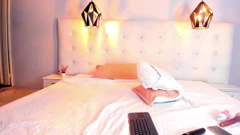 Snapshot of jade_scarllet chatting on December 6, 6:59 am karlla scarlet online show from December 6, 6:59 am