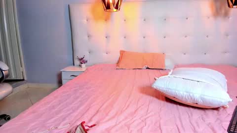 Snapshot of jade_scarllet chatting on December 21, 7:35 am karlla scarlet online show from December 21, 7:35 am