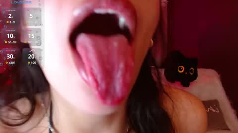 JADE online show from February 13, 9:11 pm