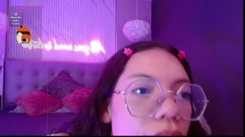 JADE online show from May 30, 9:01 pm