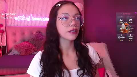 JADE online show from June 15, 9:39 pm