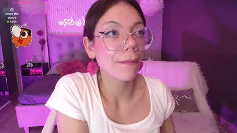 JADE online show from June 21, 8:55 pm