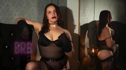 Snapshot of jade_swet chatting on March 4, 3:04 pm jade swet online show from March 4, 3:04 pm
