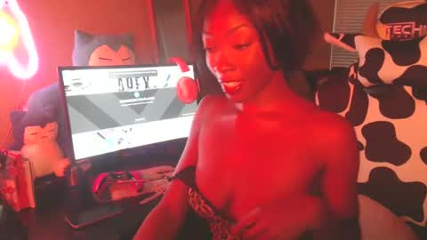 Snapshot of jade_temptress chatting on February 11, 1:41 pm Jade Temptress online show from February 11, 1:41 pm