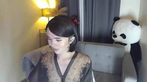 Adriana online show from March 6, 5:20 pm