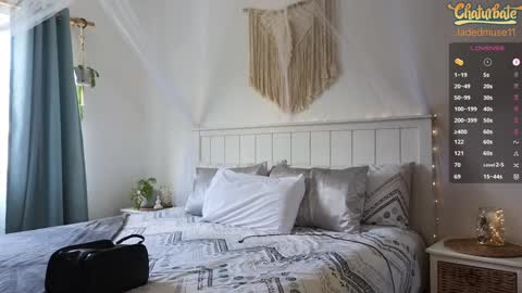 Jade online show from December 30, 11:26 am