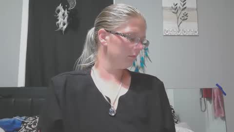 Snapshot of jadeluv chatting on September 17, 12:34 am JadeLuv online show from September 17, 12:34 am