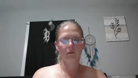 Snapshot of jadeluv chatting on October 21, 12:55 am JadeLuv online show from October 21, 12:55 am